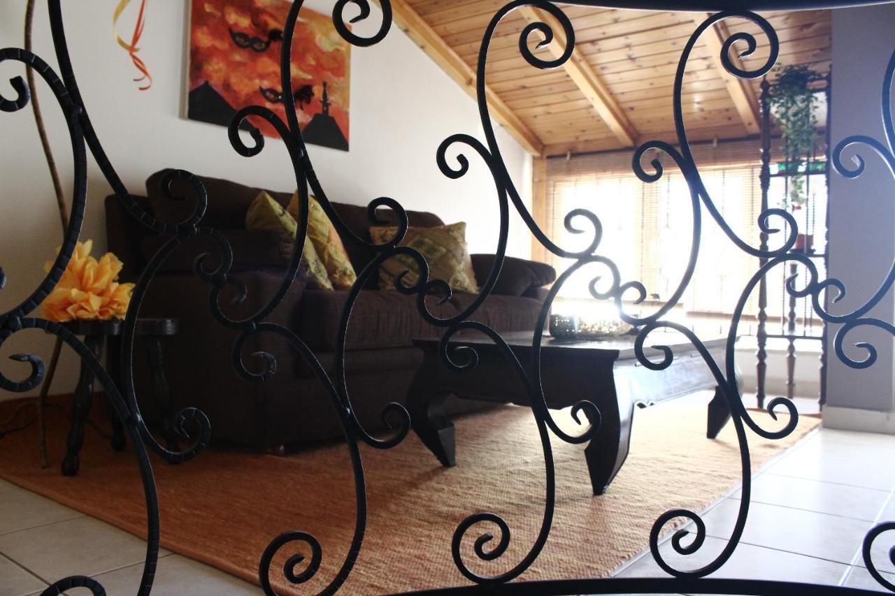 Angelos Sweet Home & 2 Bathrooms นาฟปลิโอ ภายนอก รูปภาพ